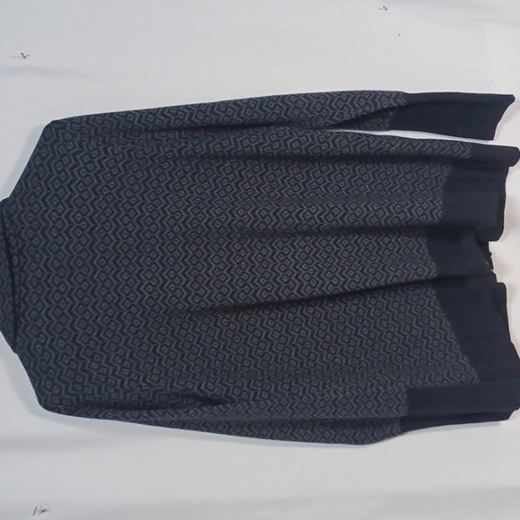 ASPEN PULLOVER SWEATER SIZE 1X IN A BEAUTIFUL BLACK AND GRAY - Picture 7 of 7